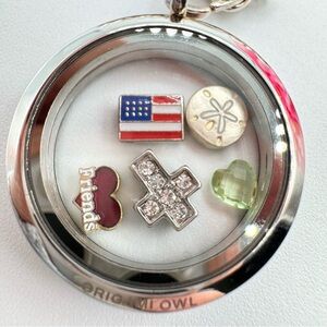 Origami Owl Locket Necklace & Charms USA Flag Cross Heart Friends Sand Dollar